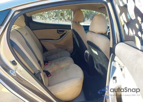 2013 Hyundai Elantra Gls/Limited z USA, uszkodzony, nr VIN 5NPDH4AE7DH202256